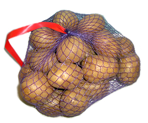 Фасовка картофеля в клипсованную сетку